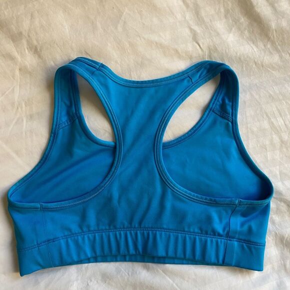 Nike Dri Fit sports bras size small - Picture 3 of 6